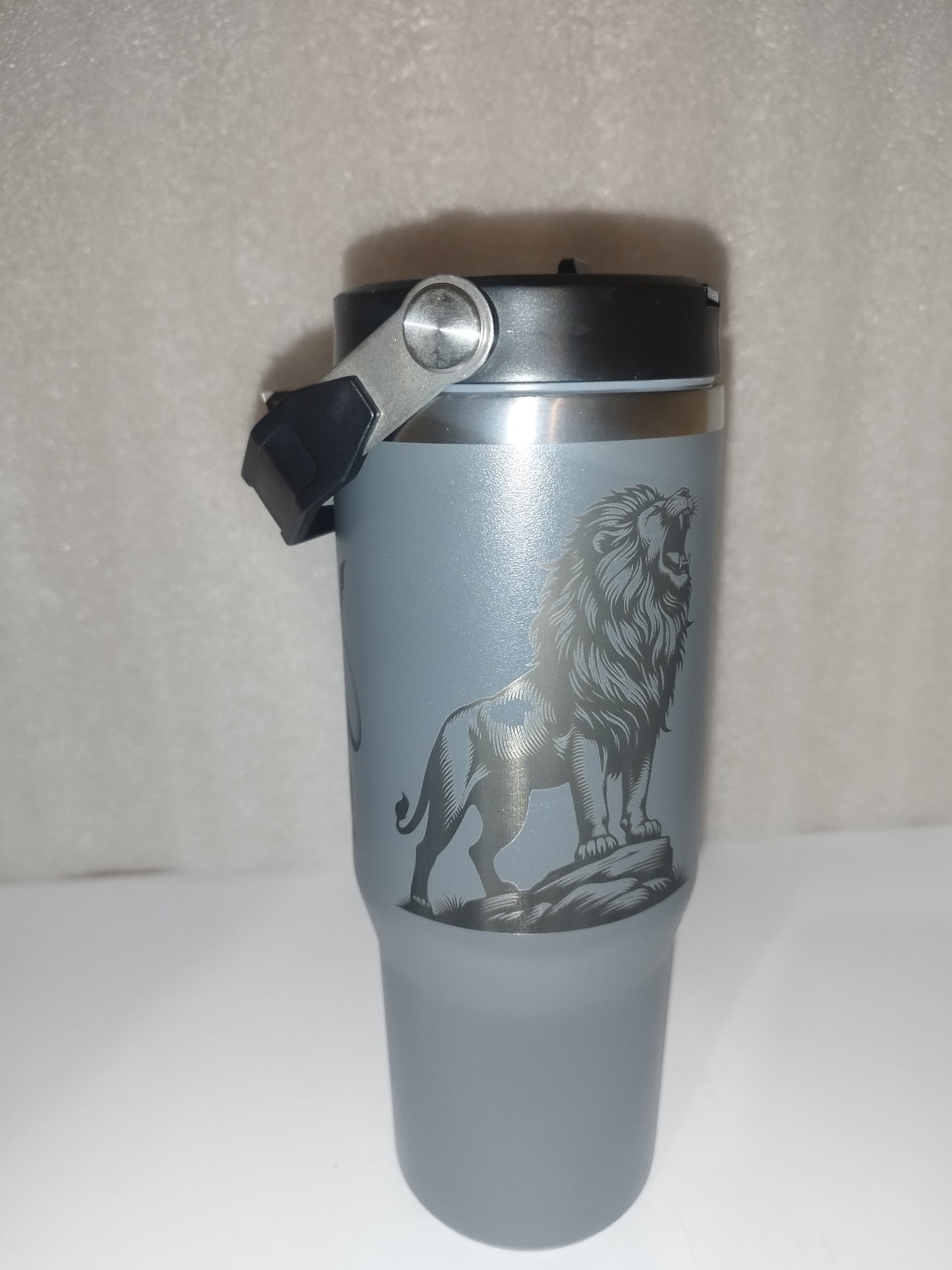 30oz Lion engraved stainless steel Tumbler