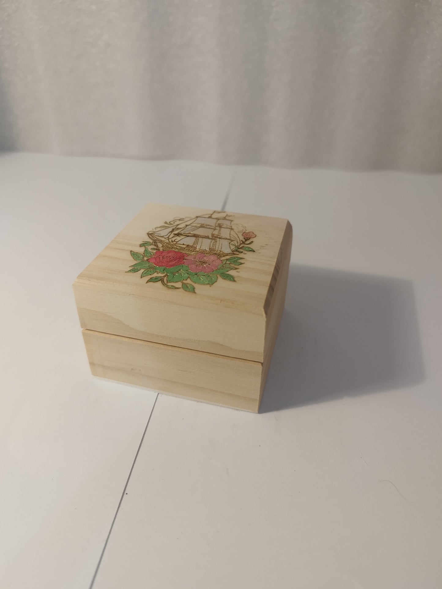 Boat engraved and hand painted jewellery box