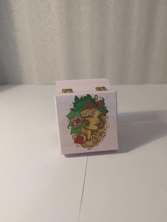 Pretty engraved and hand painted jewellery box