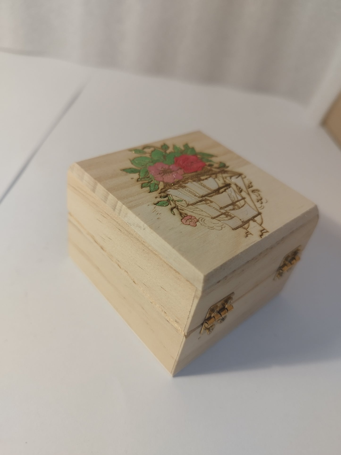 Boat engraved and hand painted jewellery box